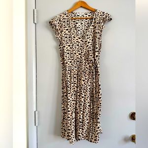 Takara cheetah print faux wrap dress size large (juniors)